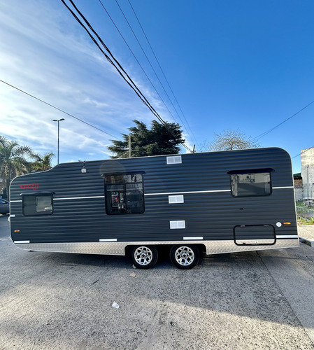 Casa Rodante Alta Gama 650 Metros Kaisen Para 6 Personas