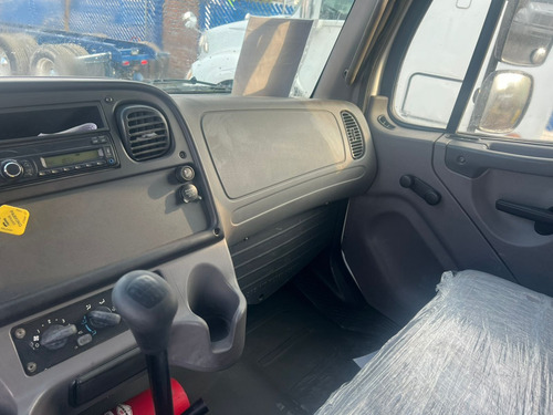 Camion Rabon Freightliner Caja Seca 2016 Importado Id 1569