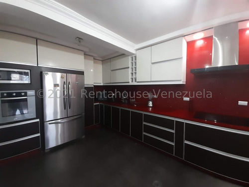 Townhouse En Venta Ubicado En Lomas Del Este Valencia Carabobo 23-30338, Eloisa Mejia