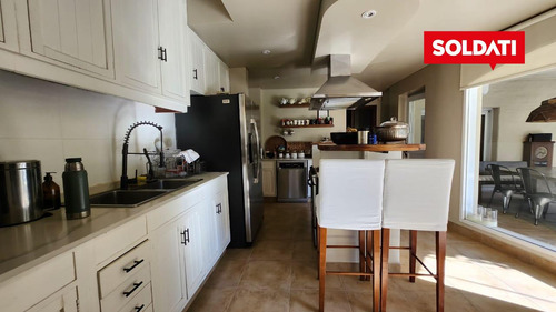 Highland Park Cc, Alberti, Casa En Venta.