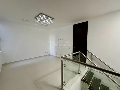 Casa En Arriendo En Tres Esquinas. Cod A775993