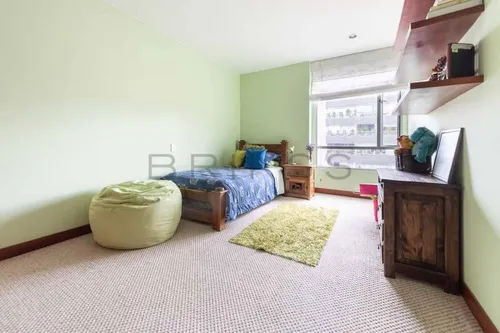Apartamento En Arriendo En El Chico. Cod A2005
