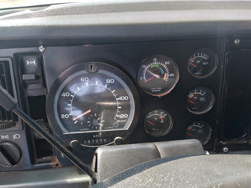 Volvo 410 Tractor En Muy Buen Estado.