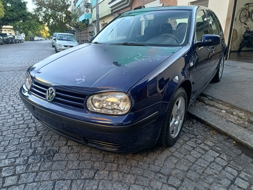 Volkswagen Golf 1.6 Format