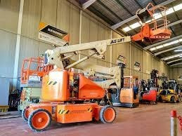 Imagen 9 de 10 de Alquiler De Manlift Brazos Elevadores Transporte Inmediato