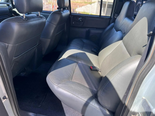 Chevrolet S-10 2.4 MPFI EXECUTIVE 4X2 CD 8V FLEX 4P MANUAL