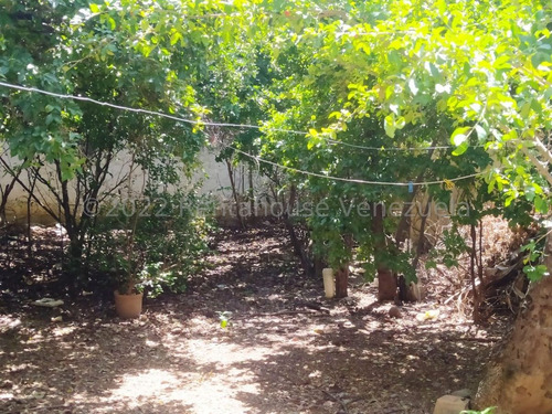 Imagen 30 de 30 de Casa En Venta Barquisimeto - Lara Código 23-10644 Jose Rivero Vende: 04143516569 / R+