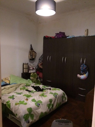 Imagen 3 de 5 de Chalet Ph En Venta En Castelar Norte