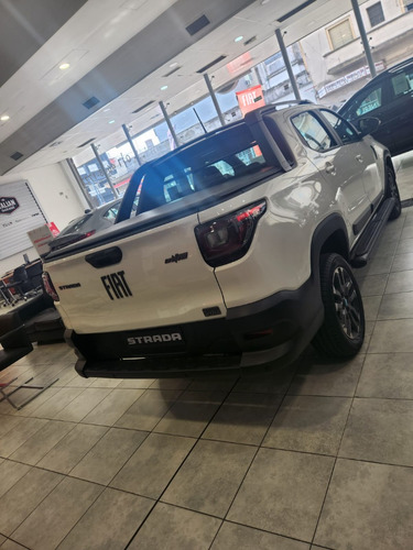 Fiat Strada 1.0 Ultra T200 Cvt