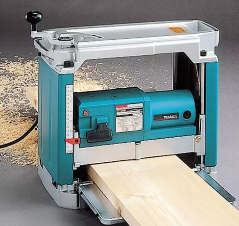 Plaina Desengrosso Makita 2012nb 305mm 1650w + Kit