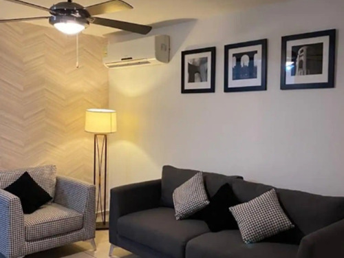 Se Vende Casa En Remate En C. Plumosa, Fracc. Las Palmas, Sinaloa Culiacán. Arf