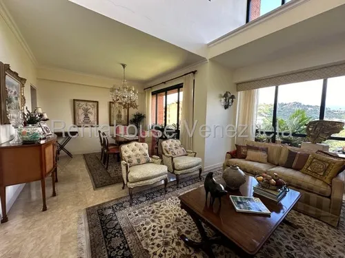 Venta De Penthouse Los Samanes