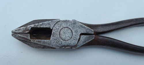 Antigo Alicate Crescent (Usado)