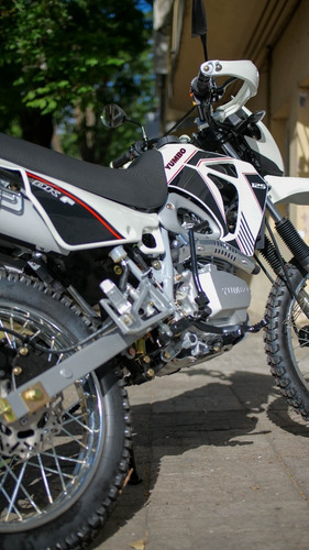 Imagen 7 de 17 de Yumbo Dk125f - 100% Financiada - Tomamos Tu Usada - Bike Up
