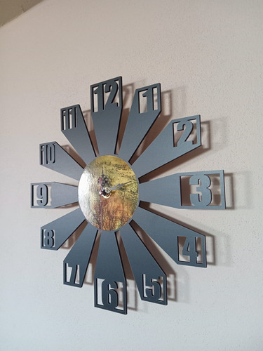 Reloj Artesanal Calado Negro Amarillo