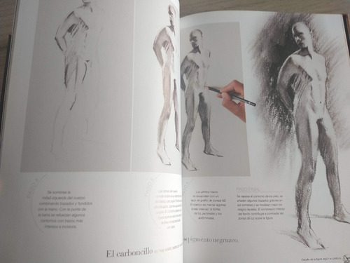 Libro Dibujo Con Modelos Desnudos