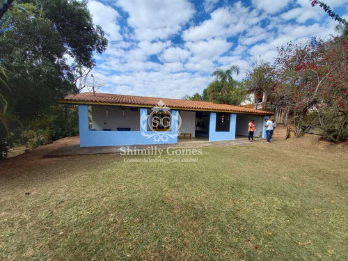 Imagem 7 de 14 de 2.000 M², 03 Dormitórios, Churrasqueira E Piscina !!