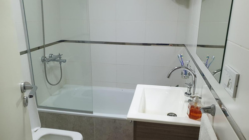 Imagen 6 de 9 de Venta De Departamento De 2 Ambientes Con Cochera Financiado En Morón Norte