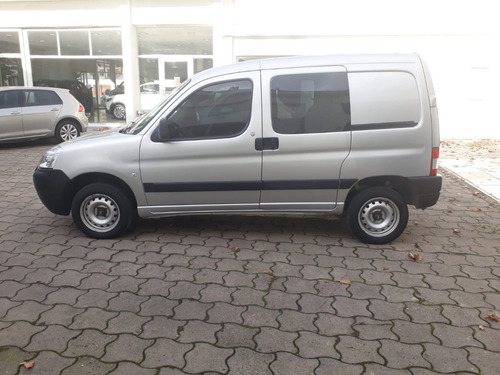 Imagen 2 de 7 de Peugeot Partner Urbana Comfort 1.4 2plc 2016 1º Selección