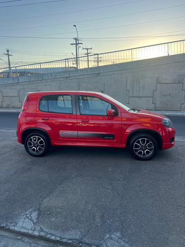Fiat Uno 1.4 Sporting Flex 5p