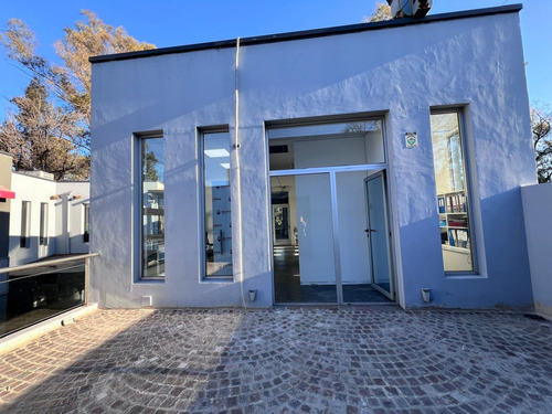 Alquiler Oficinas 50m2.parque Leloir