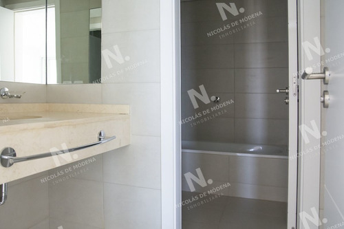 Imagen 14 de 20 de Oportunidad. Se Vende Apartamento De 2 Dormitorios Con Hermosa Vista Al Mar, Zona Aidy Grill Punta Del Este - Punta Del Este Brava