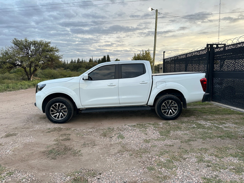 Nissan Frontier 2.3t S 4x2 Mt L22