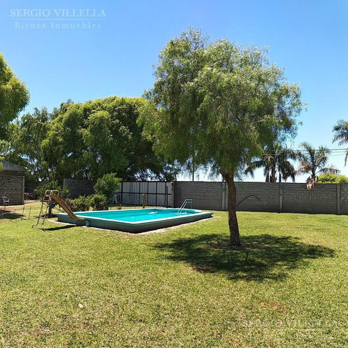 Imagen 12 de 28 de Casa De Campo De 3 Dormitorios Con Pileta En Venta En Alvarez