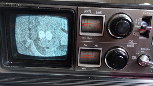 Televisor Radio Caset Sharp 3t 59 Made In Tochigi Japan 1979 (Usado)
