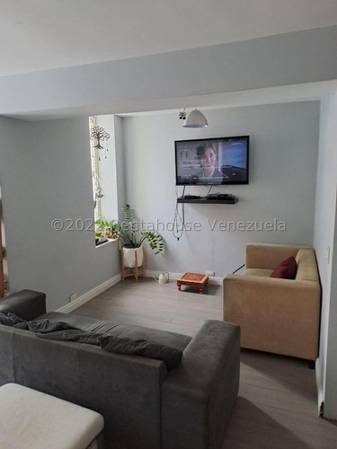 Imagen 2 de 19 de Apartamento En Venta - Los Palos Grandes 23-13485 - Ja 04242153335