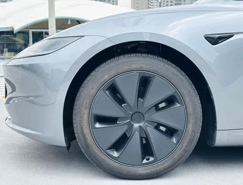 Tesla Model 3 Dual Motor 548 Km 2025