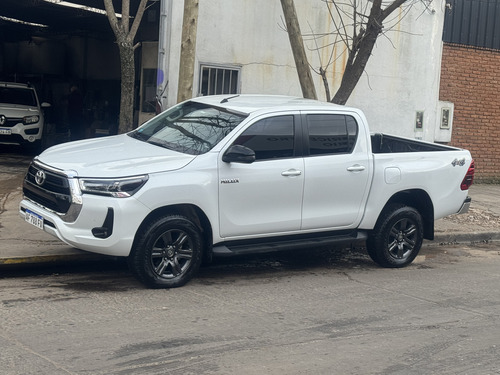 Toyota Hilux Pick-Up 2.8 Cd Srv 177cv 4x4 At