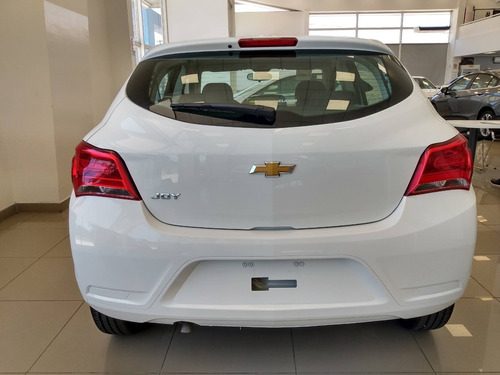 Chevrolet Onix Joy Ls + Mr