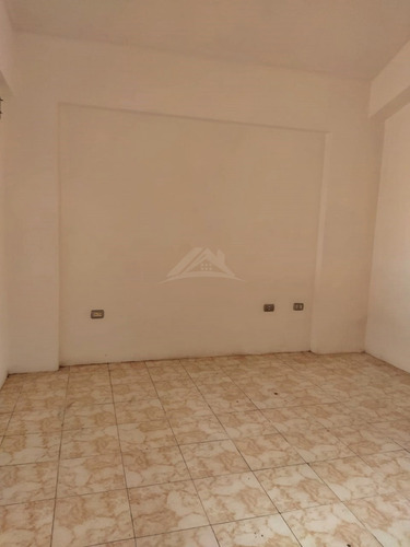 Imagen 7 de 13 de Vendo Apartamento Residencias La Datilera. Calle Arismendi Lechería