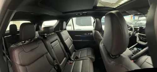 Ford Explorer Platinum 2025