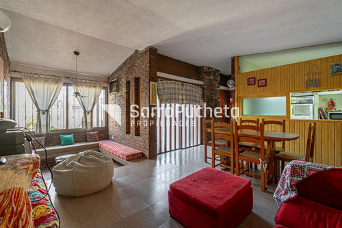 Venta Casa 3 ½ Ambientes En Castelar.