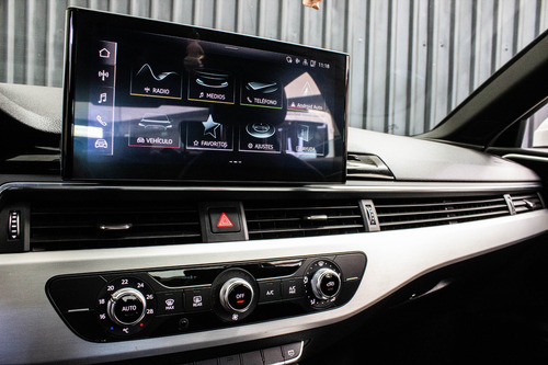 Audi A4 2.0 T S Line 190hp Dsg
