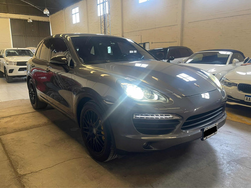 Porsche Cayenne 4.8 S 400cv (958)