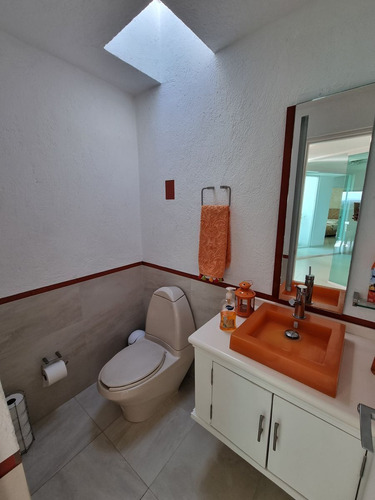 Hermosa Casa En Venta En Colinas De Santa Fe, Morelos