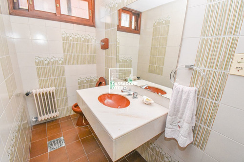 Imagen 9 de 24 de Vende Chalet Playa Mansa Sólida Construcción Gran Parque. (ref: Psd-4800)