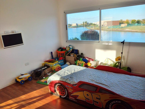 Imagen 11 de 22 de Casa En Venta En El Canton Islas