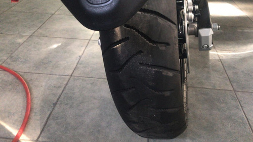 Imagen 5 de 8 de Suzuki Vstrom 650