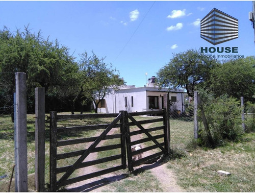 Imagen 9 de 20 de Vendo Casa Dos Dormitorios Talar De Mendiolaza Amplio Parque