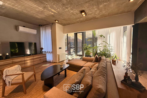 Se Vende Casa | Country La Deseada | Seguridad 24hs | 350 M2