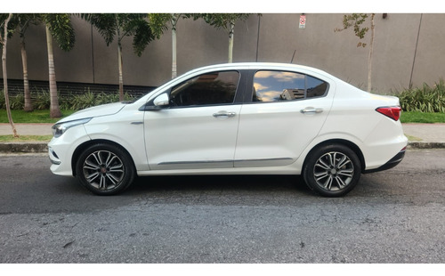 Fiat Cronos 1.8 E.TORQ FLEX PRECISION AT6
