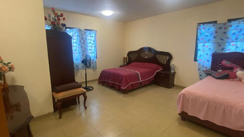 Casa En Venta Seminueva En Cuernavaca Con Areas Recreativas