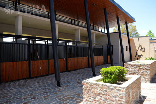 Venta Lote En Club De Campo La Victoria Area 60 En Coronel Brandsen