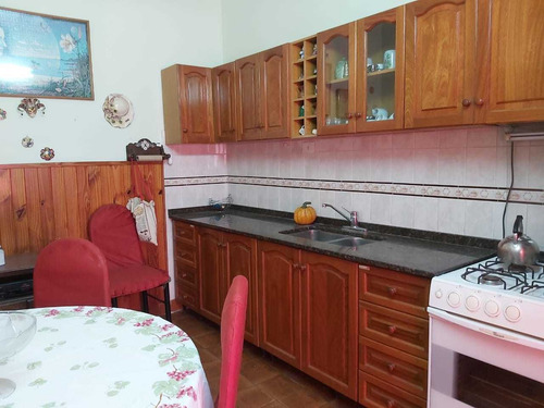 Imagen 3 de 14 de Venta Casa Dos Viviendas Llavallol