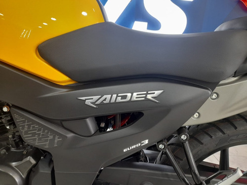 Imagen 8 de 16 de Tvs Raider 2024