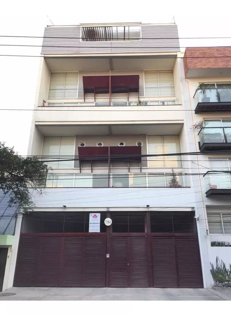 Remato Departamento Town House Duplex 2 Pisos Del Valle 2r